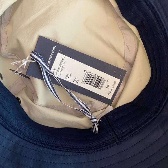 Vineyard Vines Beige and Navy OTG Bucket Hat Size M/L NWT - Picture 4 of 7